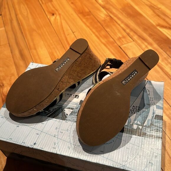 Sperry Top-Sider Harbordale navy/gold web buckle ankle strap cork wedges. 6M NIB - Picture 6 of 8